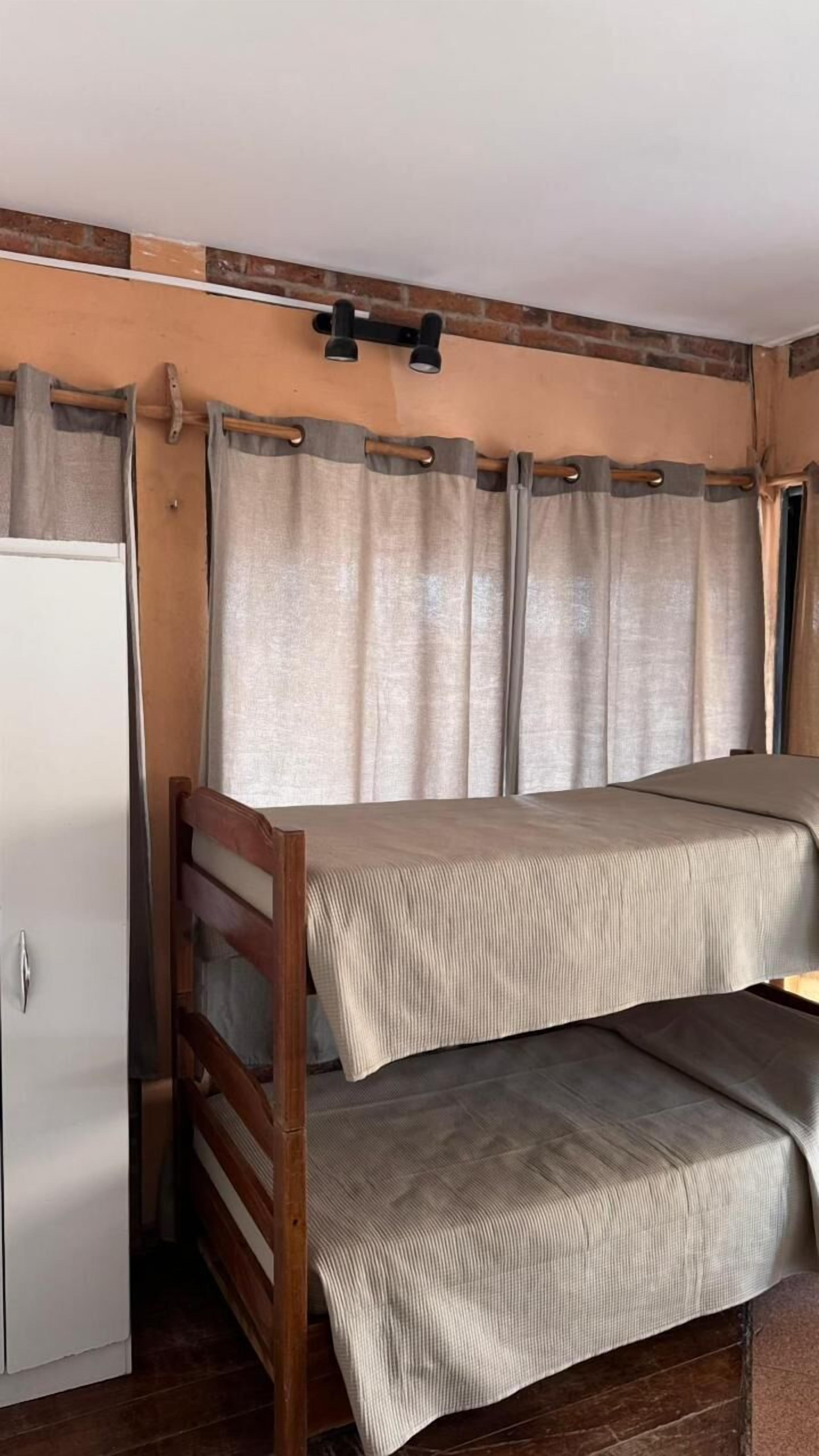 Superior-studio, 1 makuuhuone, tupakointi kielletty, näköala pihalle | 8 makuuhuonetta, untuvapeitot, minibaari, yksilöllisesti sisustettu