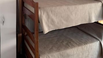 Superior-studio, 1 makuuhuone, tupakointi kielletty, näköala pihalle | 8 makuuhuonetta, untuvapeitot, minibaari, yksilöllisesti sisustettu