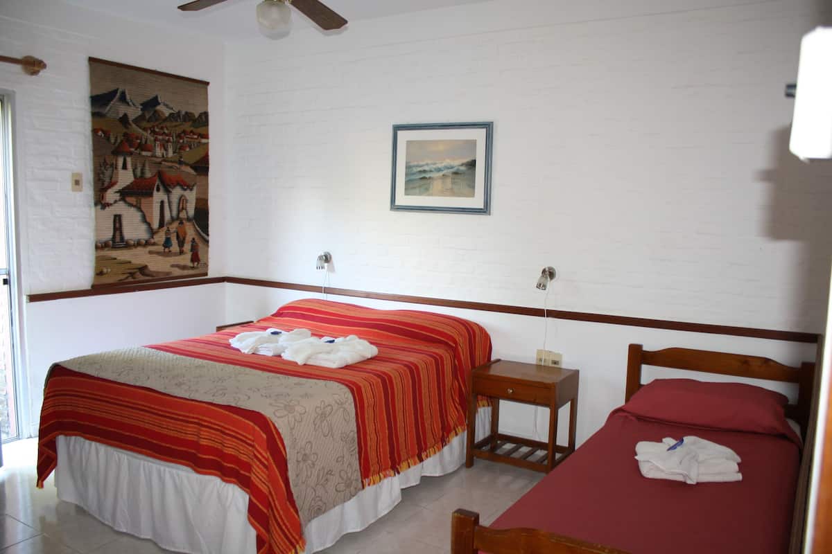 8 bedrooms, down comforters, individually decorated, blackout drapes