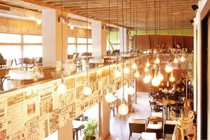 Breakfast, lunch, dinner served; Fusion cuisine  - Guesthouse Anja (Skopje)