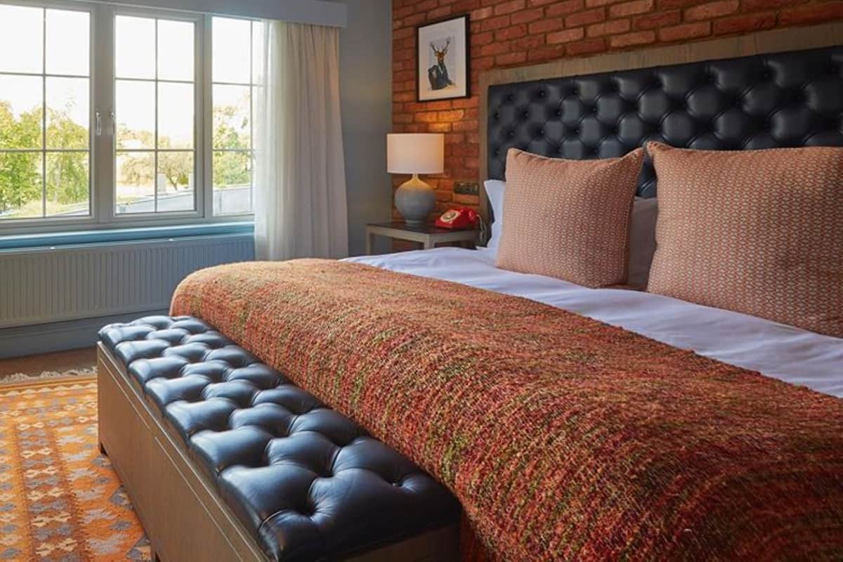 Biggy Riverside Double Room | 1 bedroom, hypo-allergenic bedding, free minibar items, in-room safe