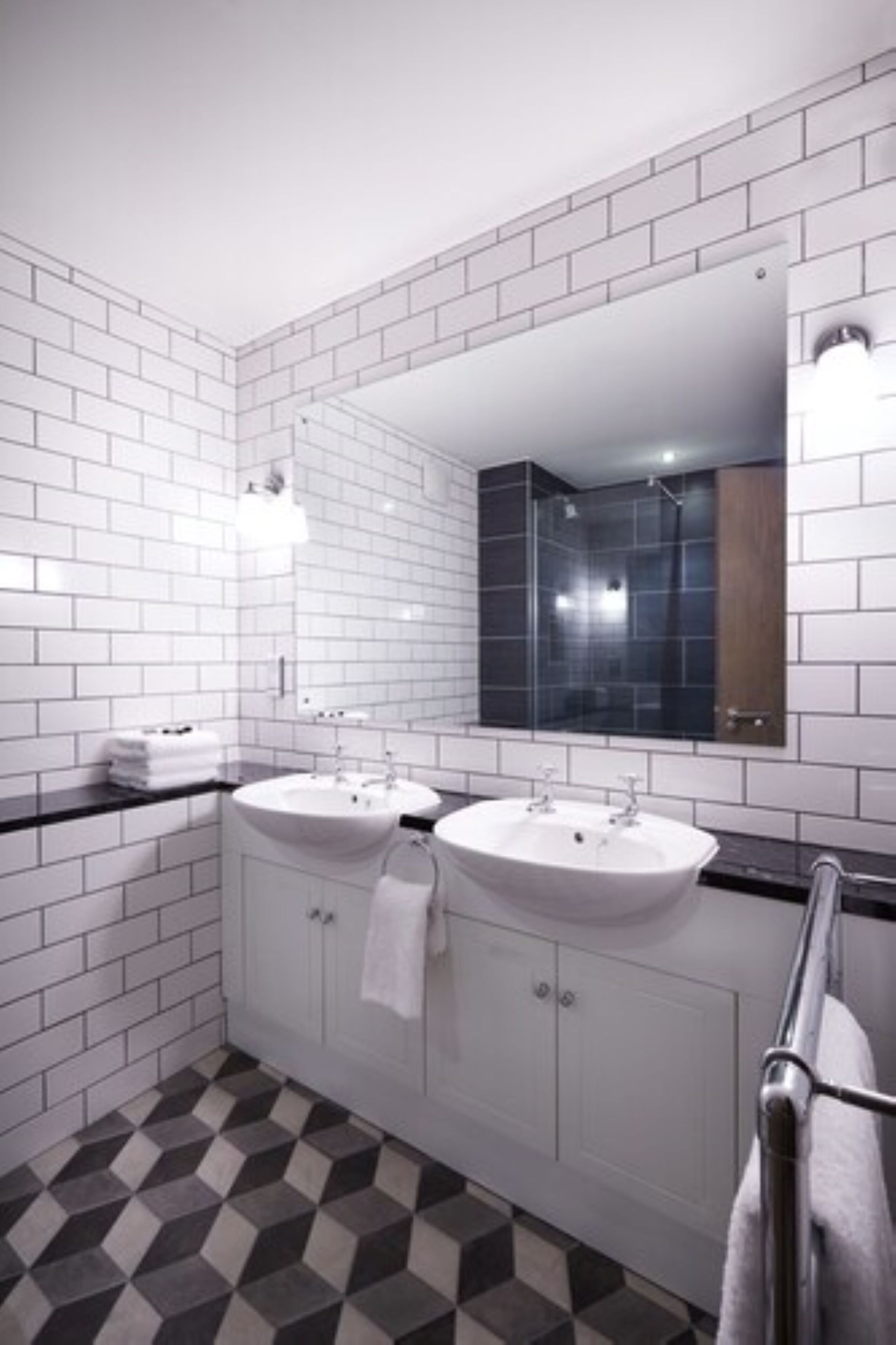 casual double room | bathroom | free toiletries, hair dryer, towels