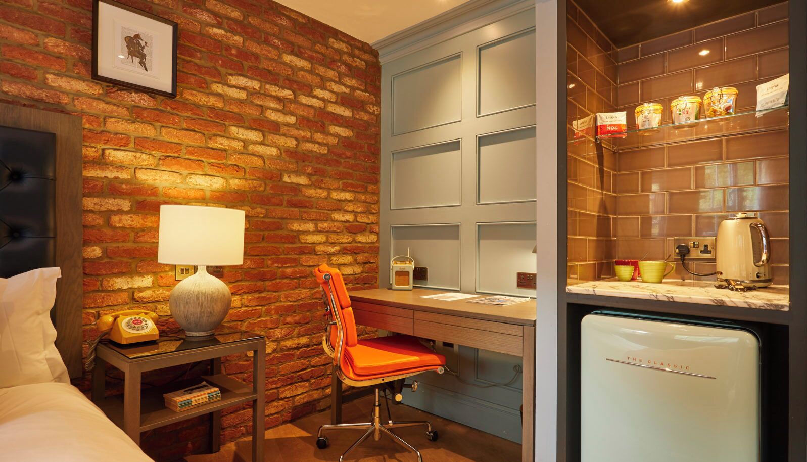 ملاءات للفراش لا تسبب الحساسية ومأكولات ومشروبات مجانية في الميني بار