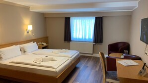 Ảnh chưa phân loại, 5 trong số 23 ảnh, nút