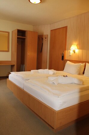 Premium bedding, pillow-top beds, free cots/infant beds, free WiFi