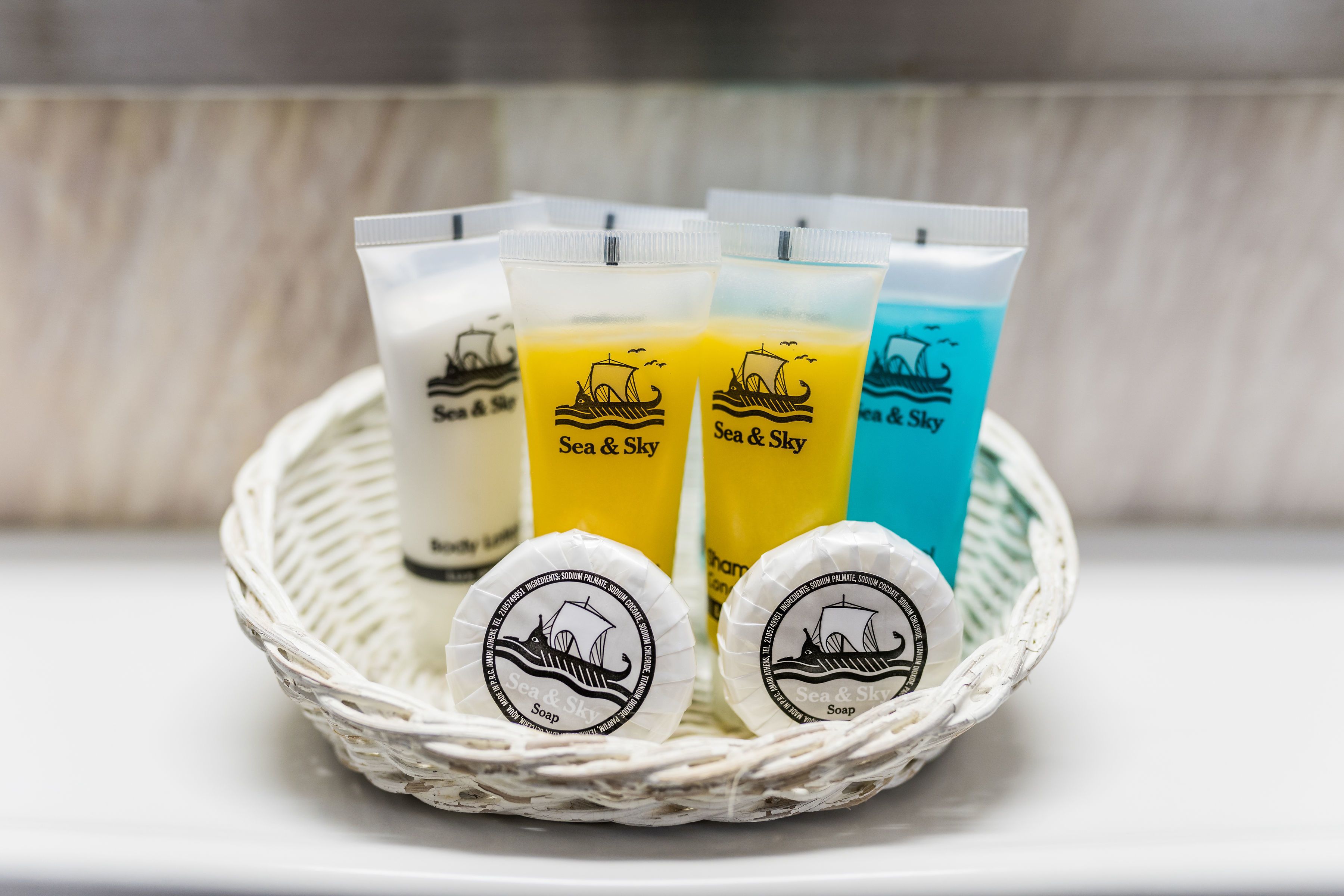 standard room | bathroom | shower, hair dryer