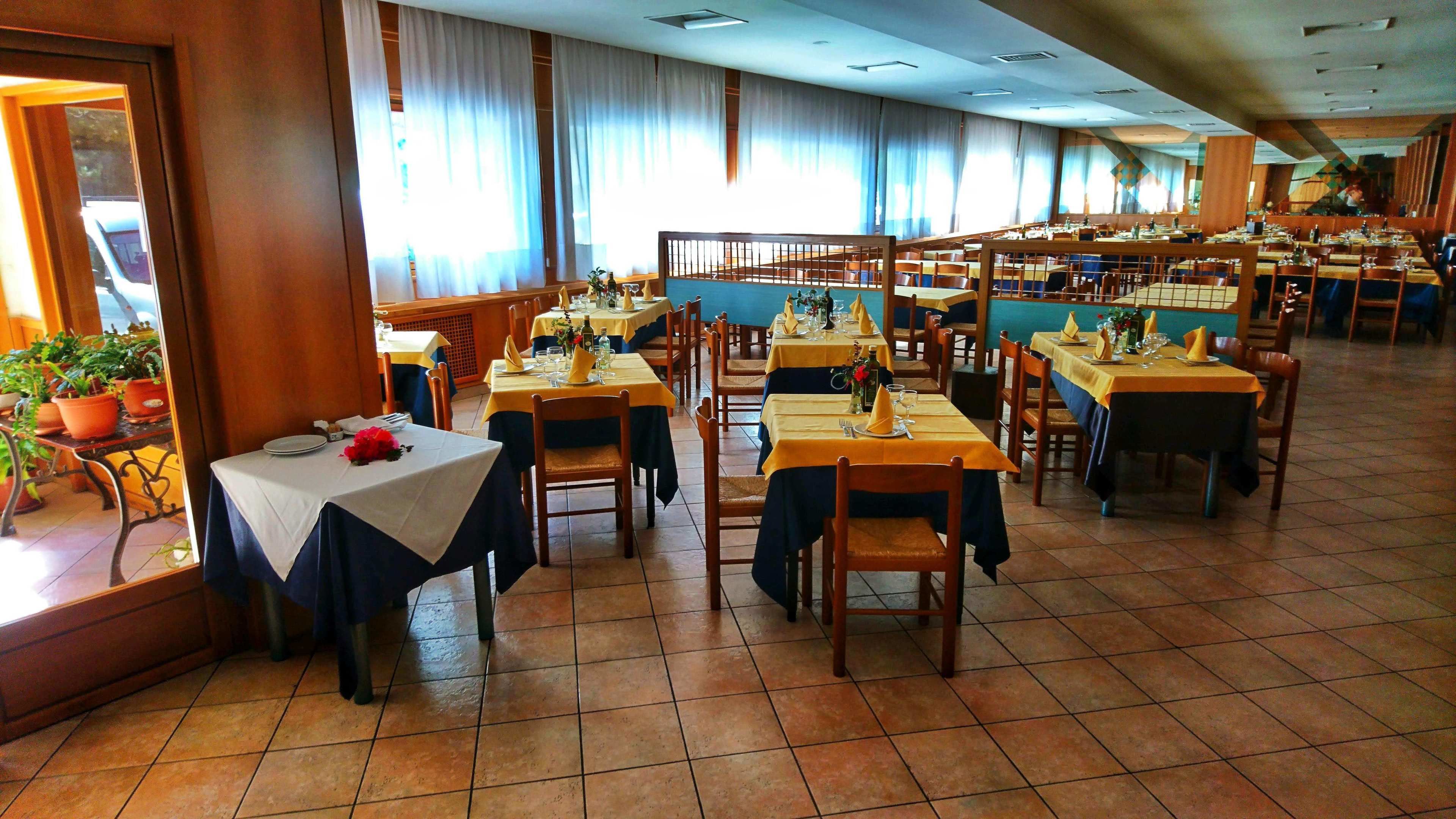 Breakfast, lunch, dinner served; local cuisine 