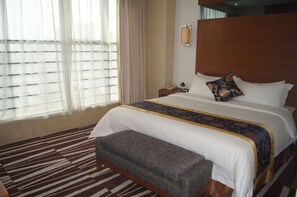 1 間睡房、羽絨被、迷你吧、房內夾萬