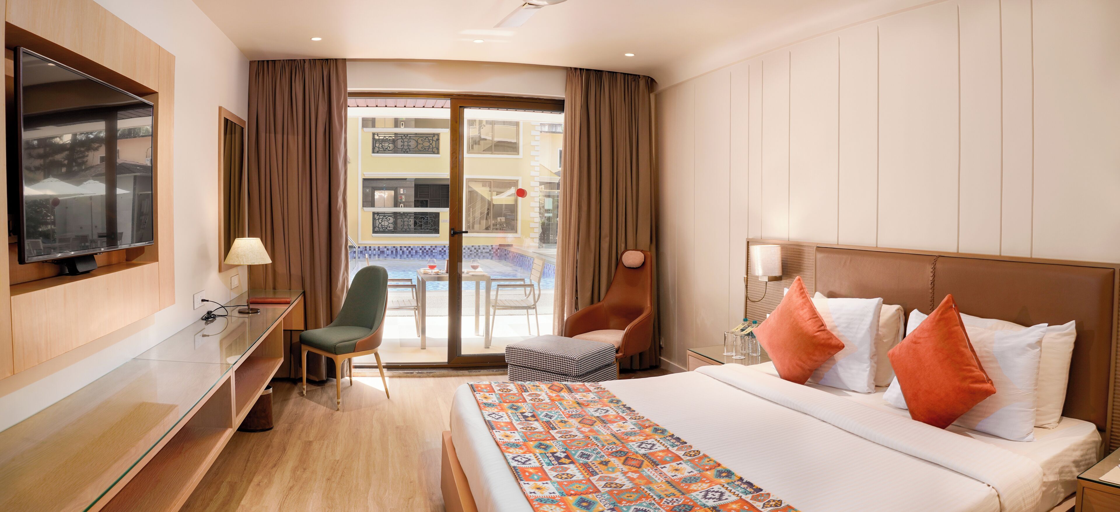  Super  Deluxe.  | Premium bedding, memory foam beds, minibar, in-room safe