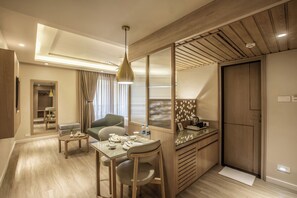 Room service - dining - Resort De Coracao-Calangute (Calangute)