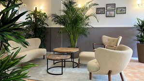 Ảnh chưa phân loại, 5 trong số 74 ảnh, nút