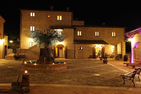 Front of property - evening/night. IL SAPORE DELLA LUNA SRL