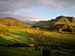 View from property - Premier Resort Sani Pass (Himeville)