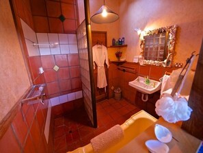 Cottage, 2 Bedrooms (Te Koinga) | Bathroom | Designer toiletries, hair dryer, bathrobes, towels - Bethells Beach Cottages (Bethells Beach)