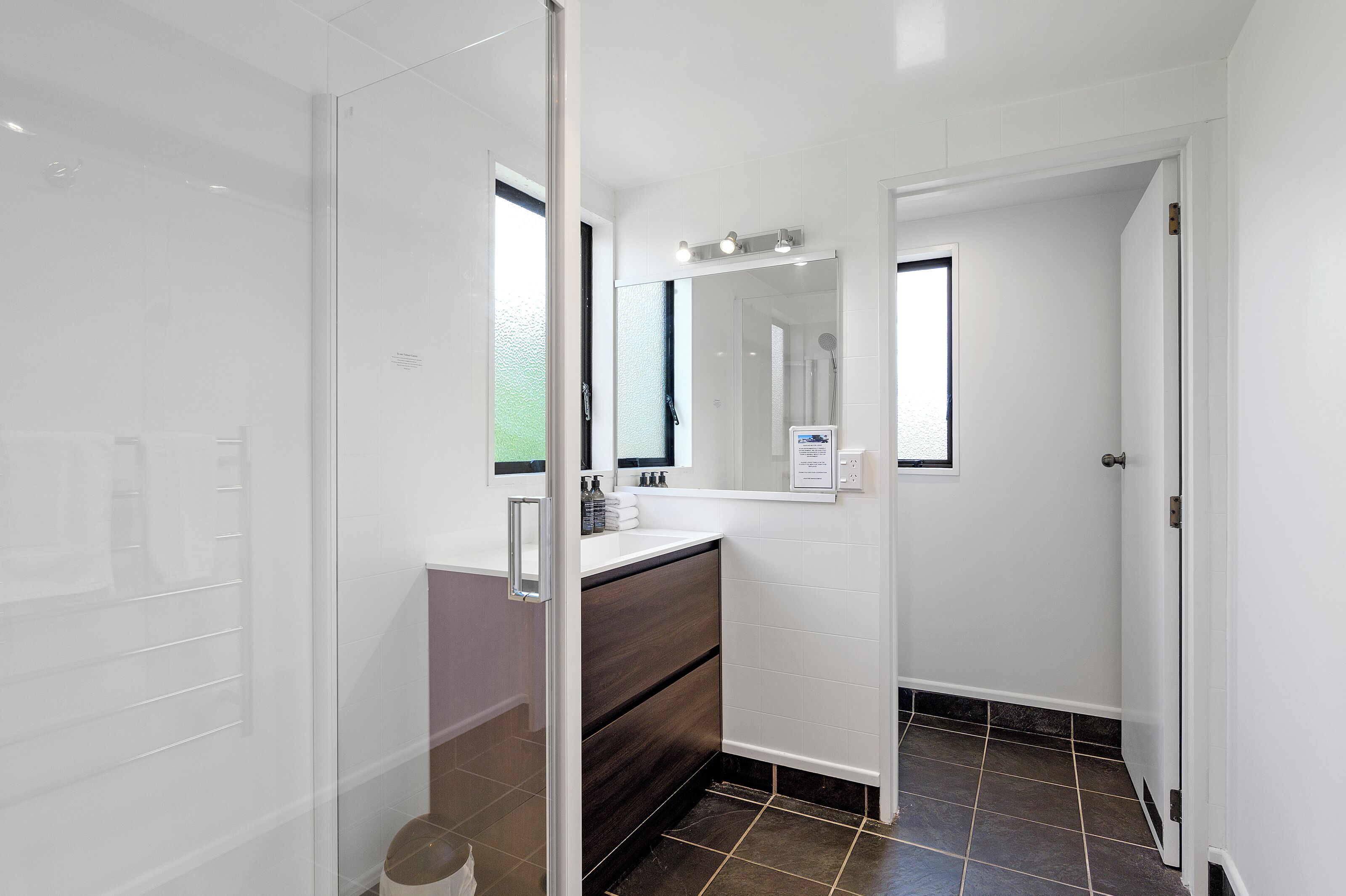 Photo - Ashford Motor Lodge