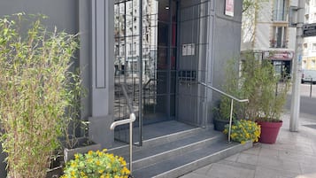 Fachada de la propiedad