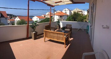 Double Room, Terrace, Sea View with parking | Terrace/patio