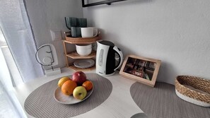 Standard Double Room, Sea View with parking | Restaurant - Apartmani Teo (Hvar)