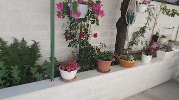 Studio, Terrace (nr.1) with parking | Terrazza/patio