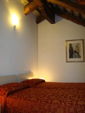 Deluxe Suite, 2 Bedrooms
