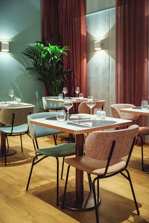 Restaurant - Hotel Le Clos Rebillotte (Luxeuil-les-Bains)