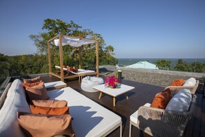 Terrace/patio - Cape Nidhra Hotel Hua Hin (Hua Hin)