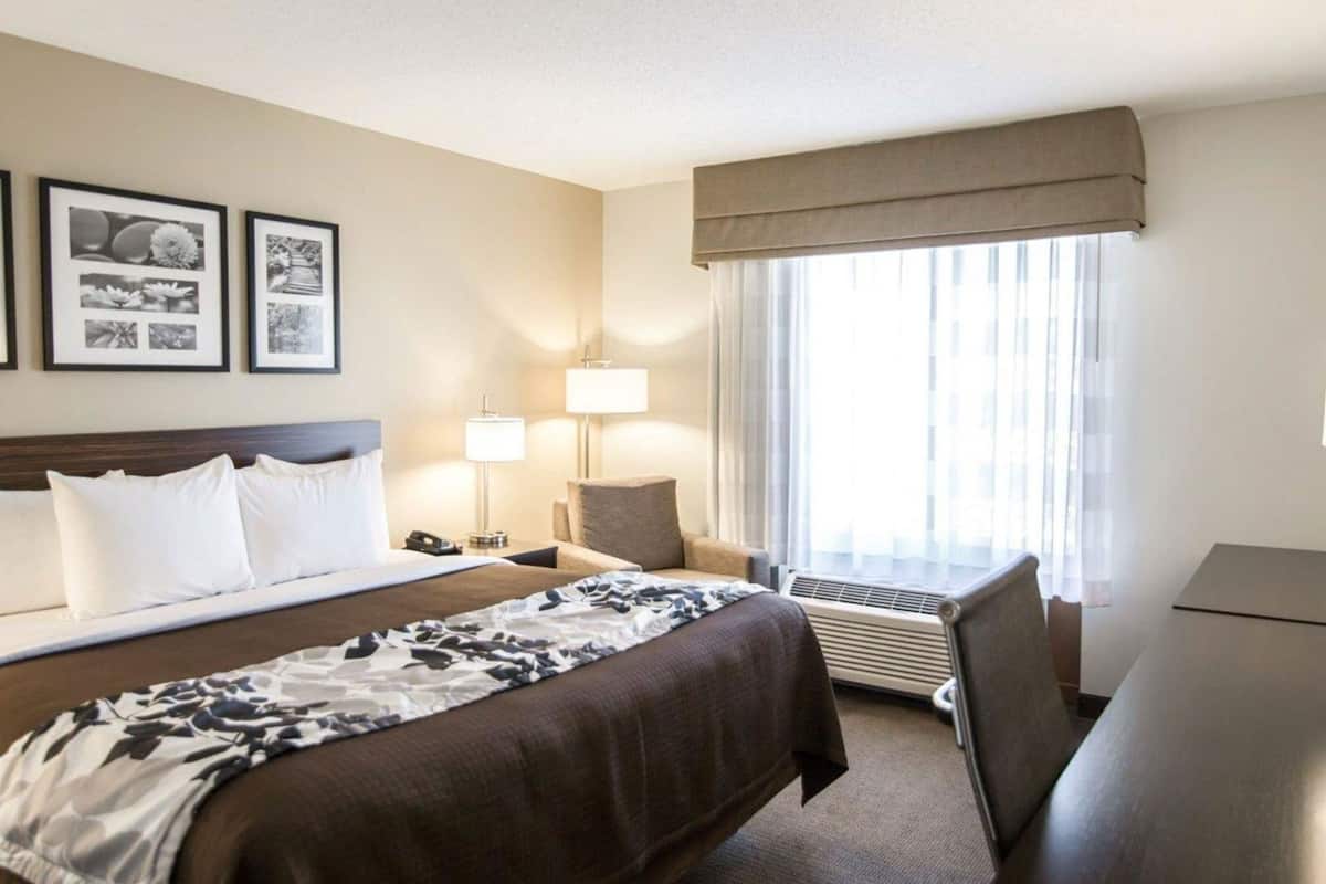 Premium bedding, pillowtop beds, desk, blackout drapes