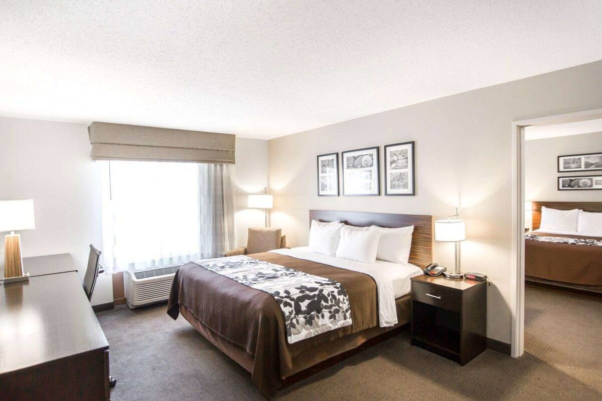 premium bedding, pillow-top beds, desk, blackout curtains