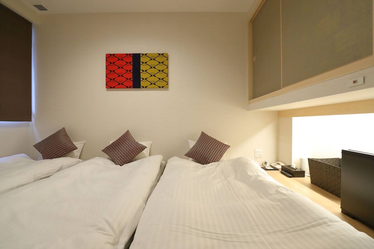 Traditional Room, Non Smoking | Gebar bulu kapas, langsir/tirai gelap terus, Wi-fi percuma 