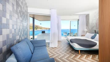 Suite Junior, vue mer | 1 chambre, coffres-forts dans les chambres