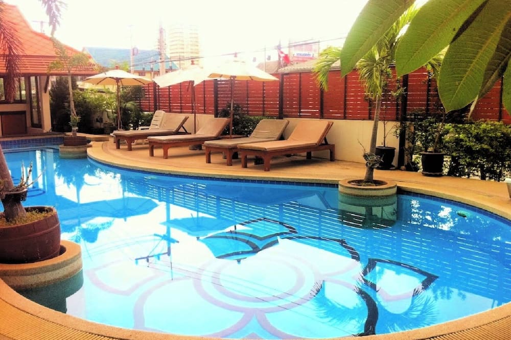 Narawan Hotel