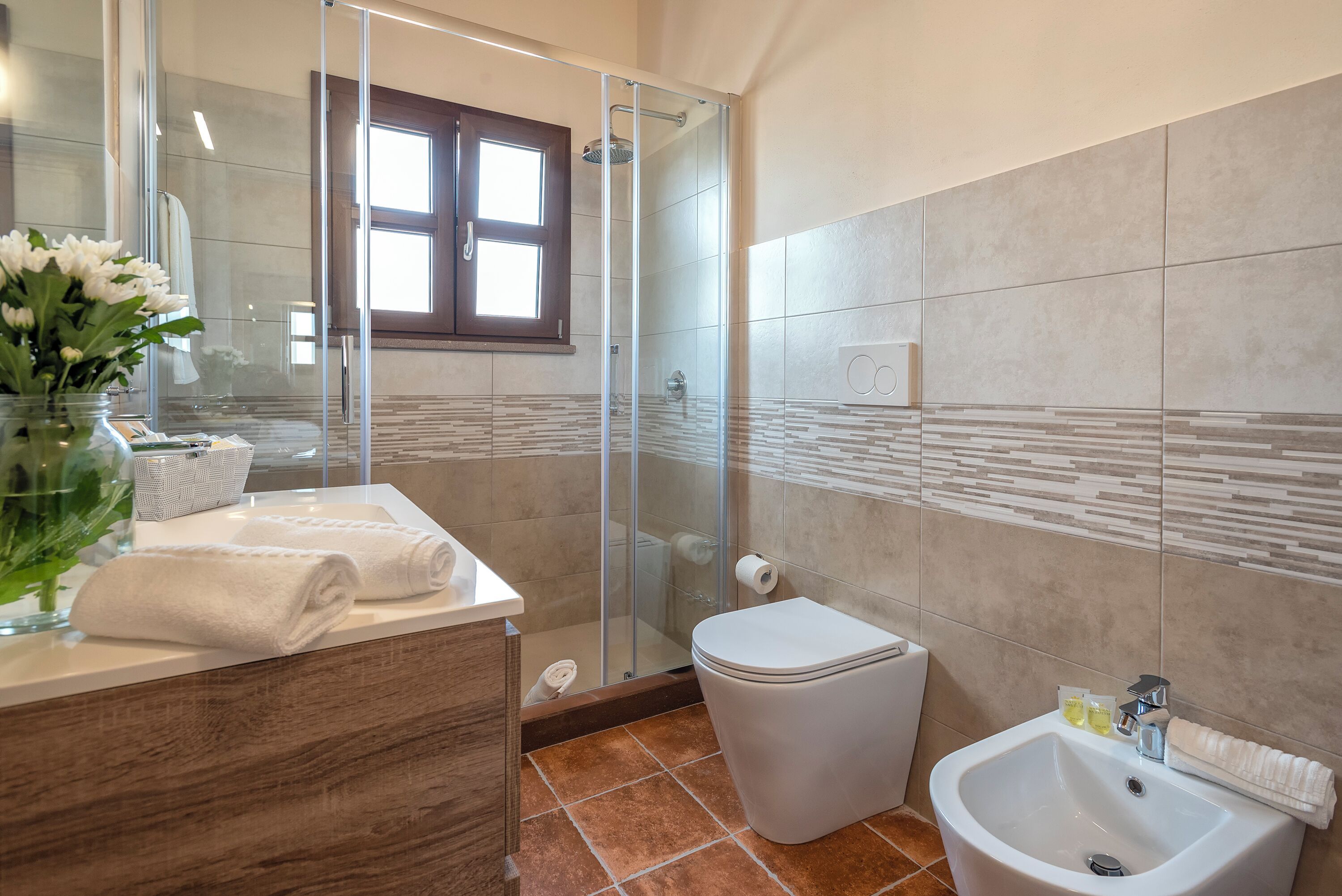 apartment, 1 bedroom | 1 bedroom, egyptian cotton sheets, down duvets, minibar