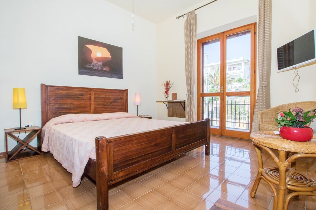 Standard Double Room | Desk, cribs (surcharge), rollaway beds (surcharge), WiFi (free)