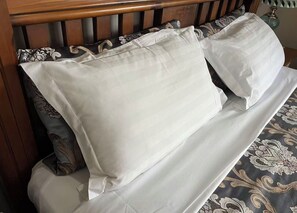 Studio | Iron/ironing board, free WiFi, bed sheets, wheelchair access - Strathern Motor Lodge (Christchurch)