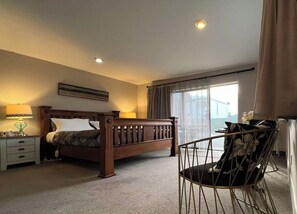 Studio | Iron/ironing board, free WiFi, bed sheets, wheelchair access - Strathern Motor Lodge (Christchurch)