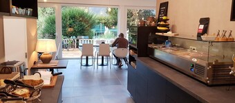Lavan Bed and Breakfast