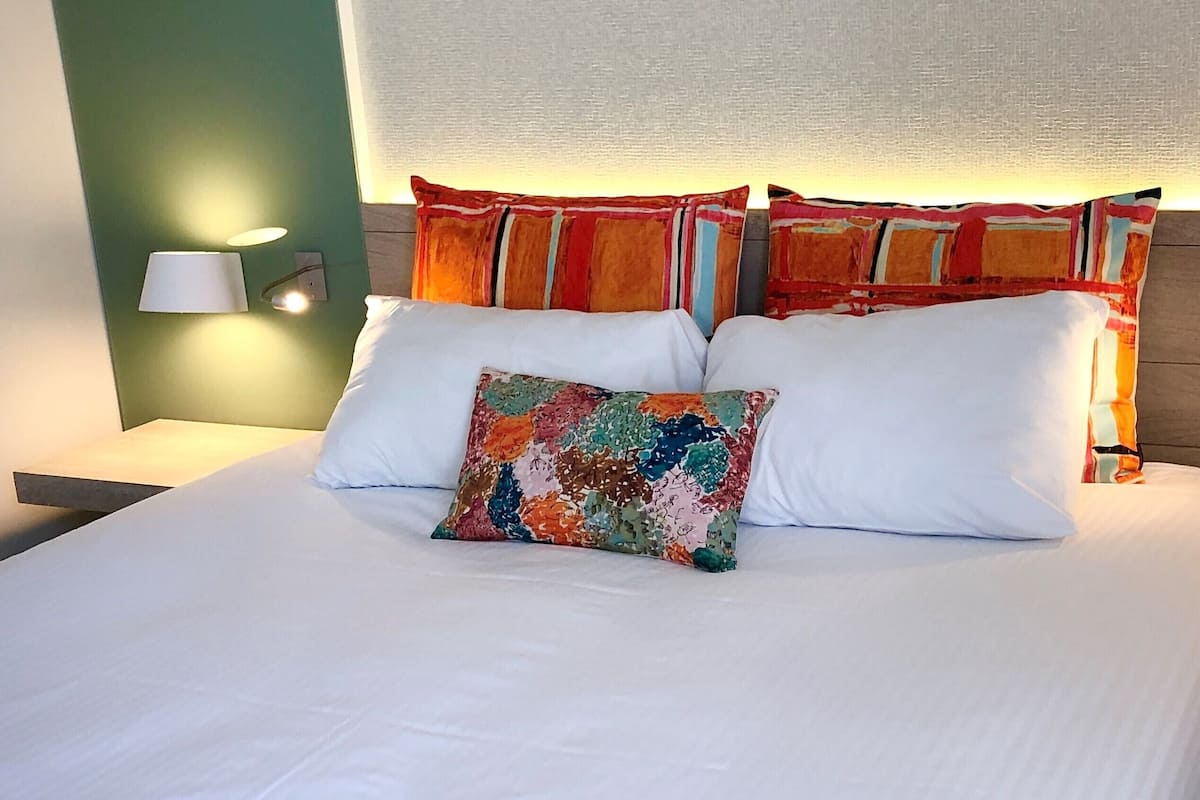 classic triple room | premium bedding, individually furnished, desk, laptop workspace