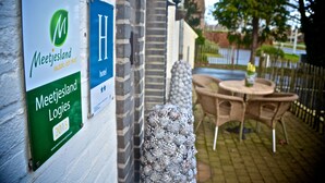 Unclassified image, 2 of 29, button - Hotel Amaryllis (Maldegem)