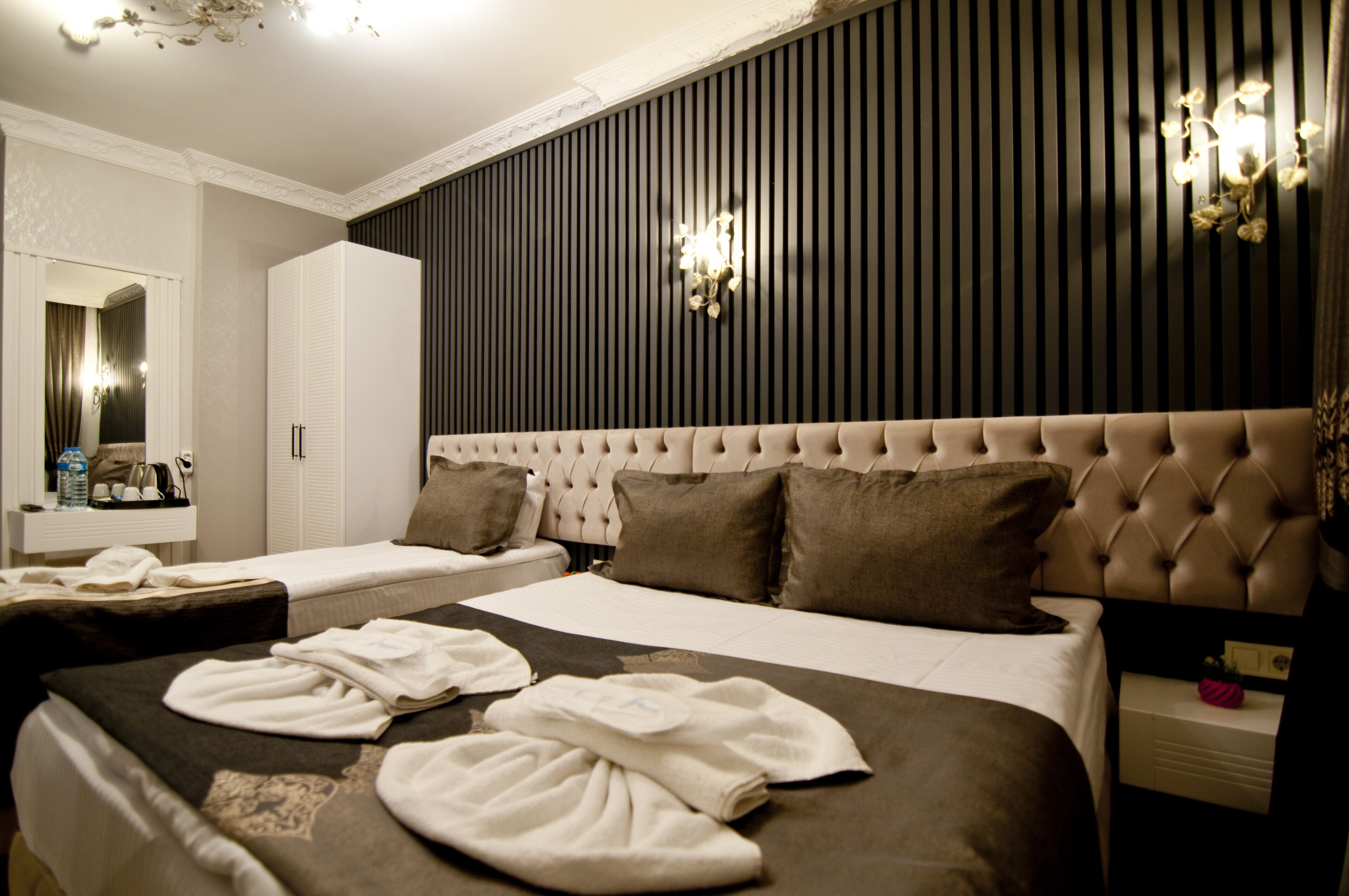 Foto - Hotel Broken Column