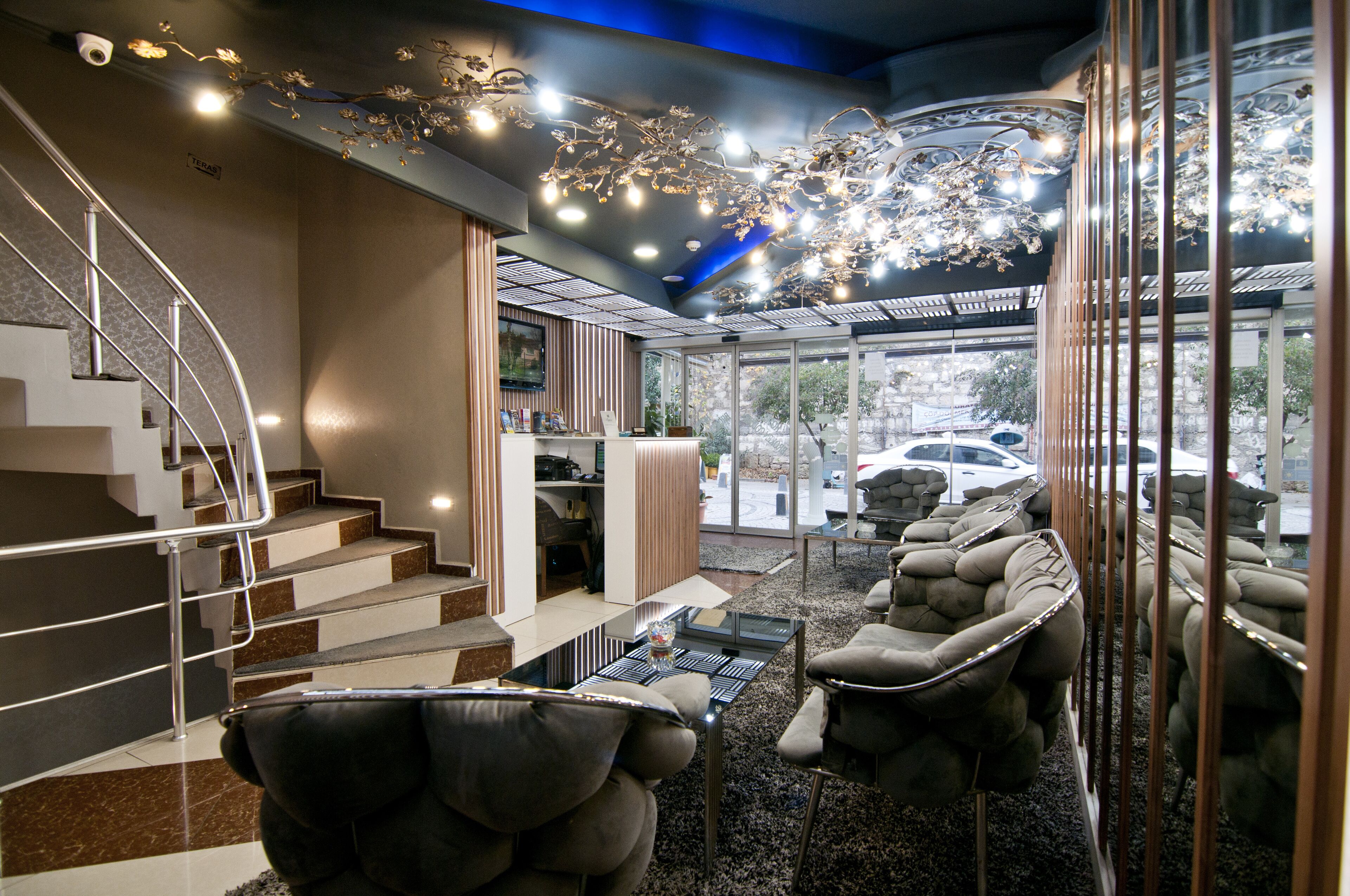 Foto - Hotel Broken Column