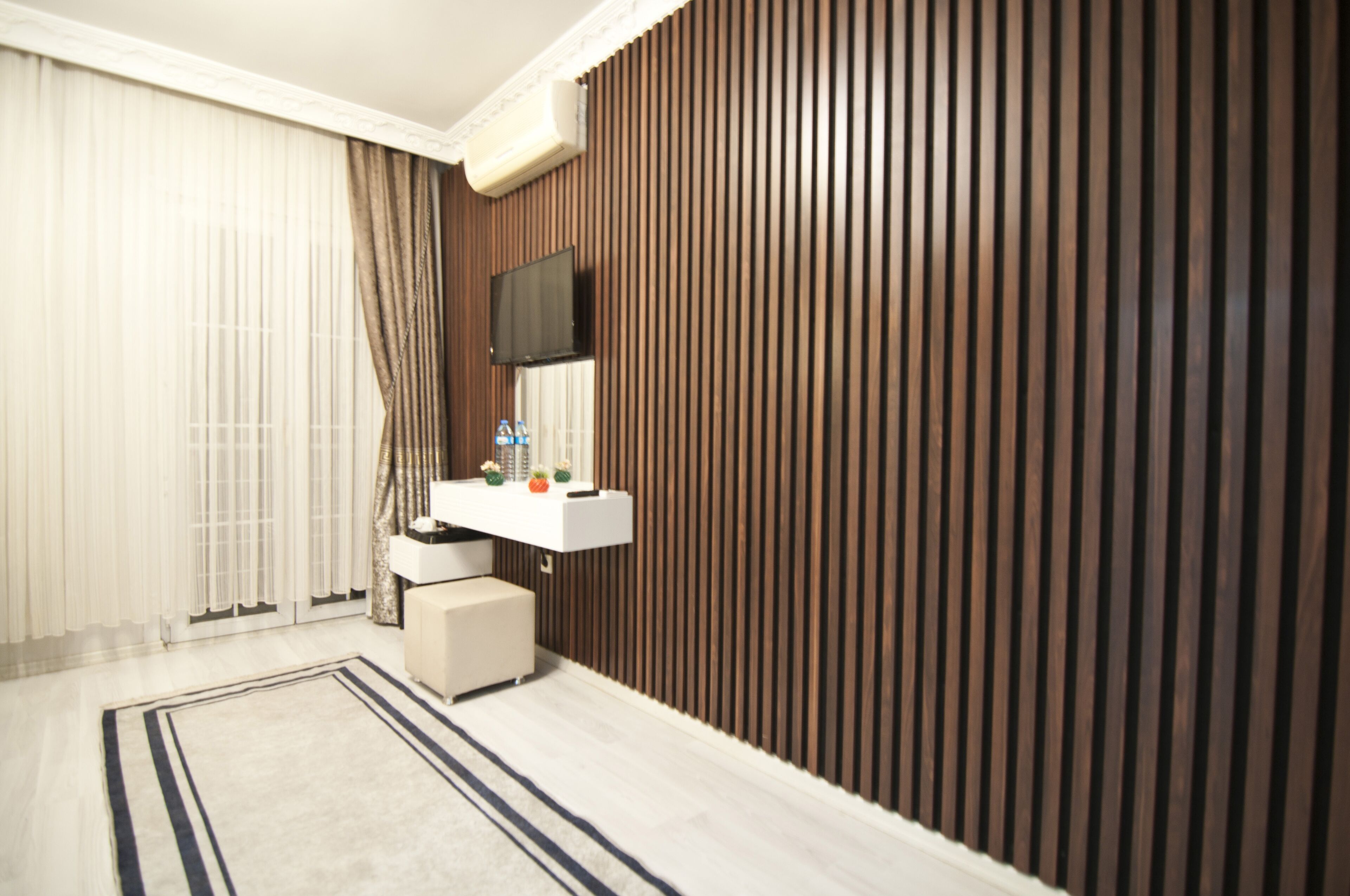 Foto - Hotel Broken Column