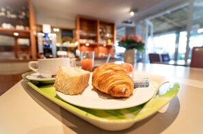 Daily buffet breakfast (EUR 10.00 per person)