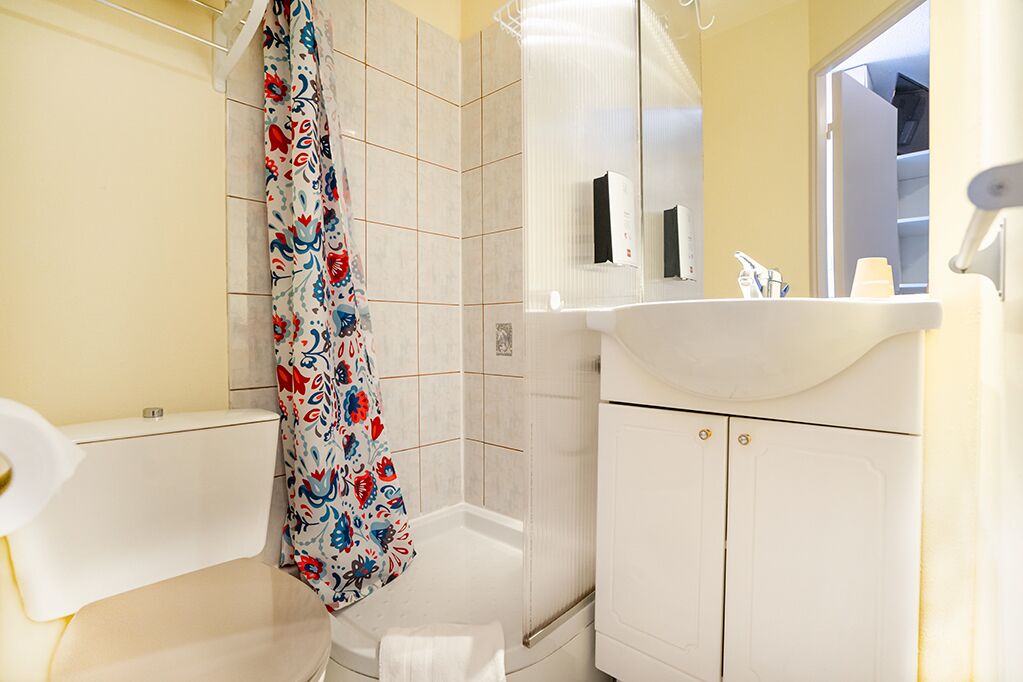 family room | bathroom | shower, free toiletries, hair dryer, towels