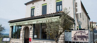 Logis Hôtel la Bastide des Oliviers