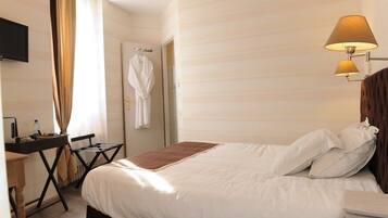 Bureau, chambres insonorisées, Wi-Fi gratuit, draps fournis