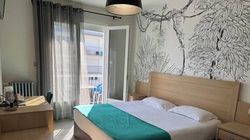 Kamar Double Superior, balkon | Seprai premium, meja kerja, kedap suara, dan setrika/meja setrika