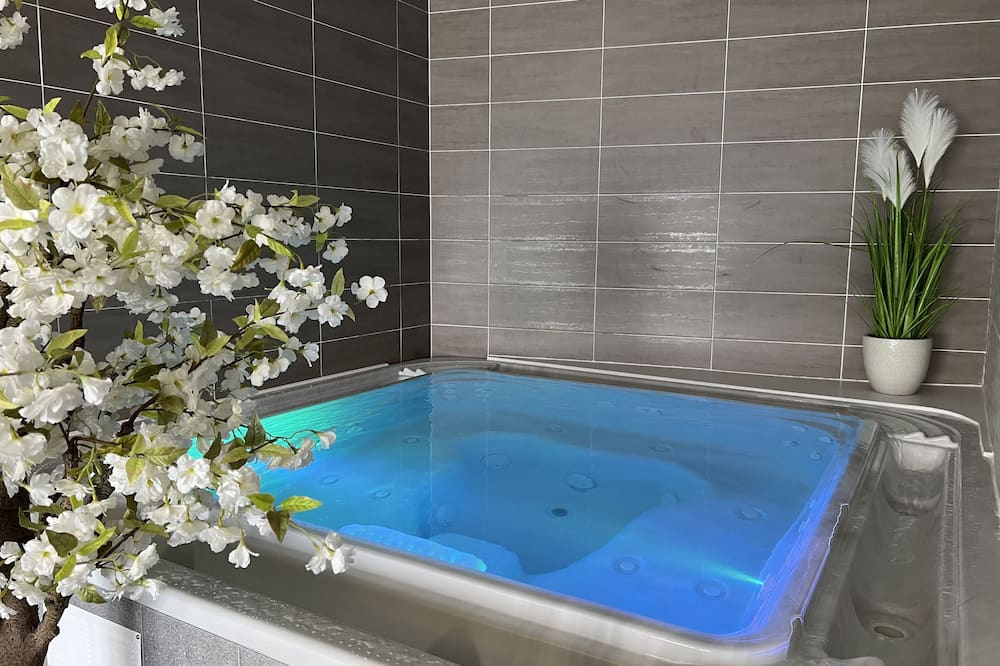 Calme des Pins Hôtel Piscine & Spa