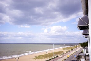 Beach/ocean view