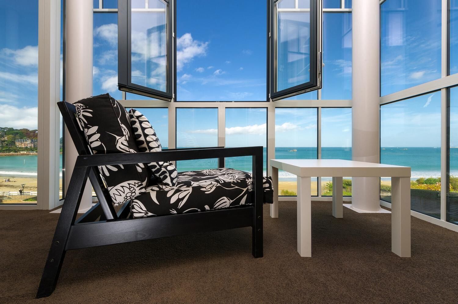 Beach/ocean view