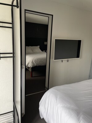 Family Quadruple Room, Multiple Beds, City View
